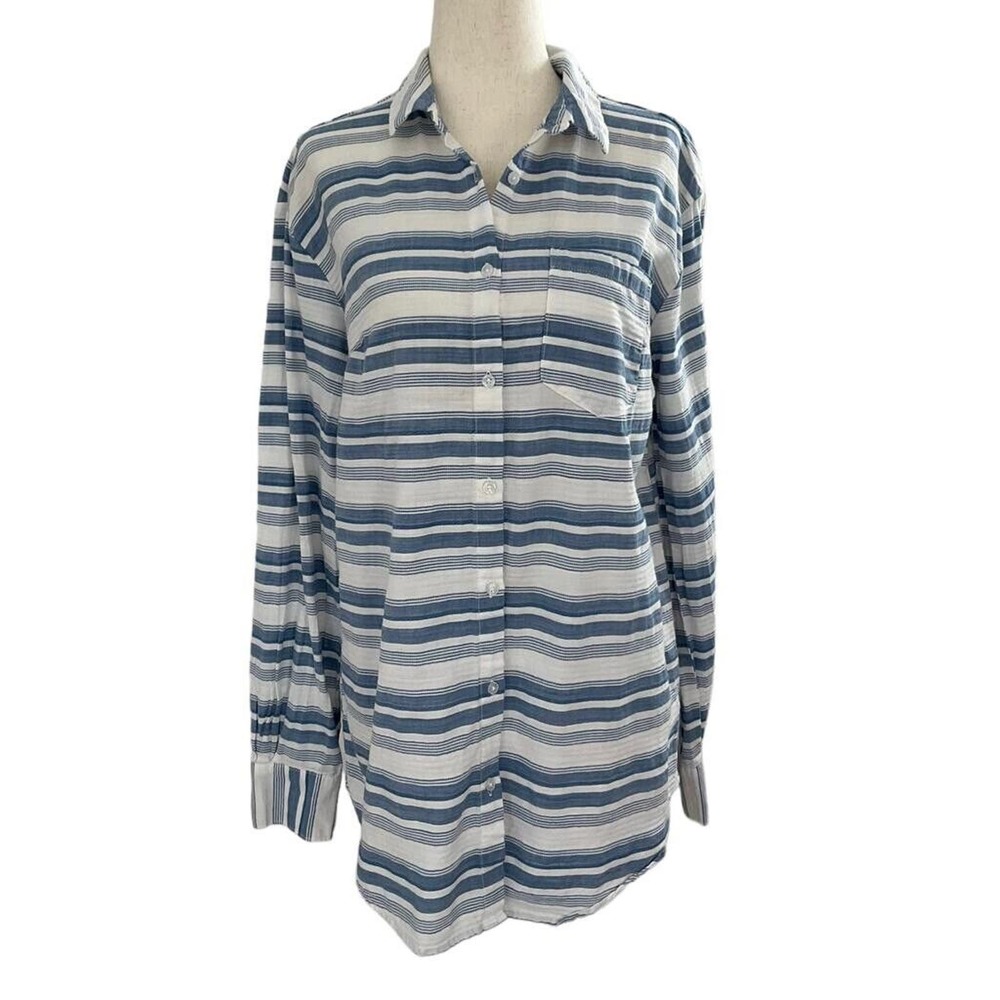 A New‎ Day Women Size Medium Button Down Shirt Striped Cotton 6-389
